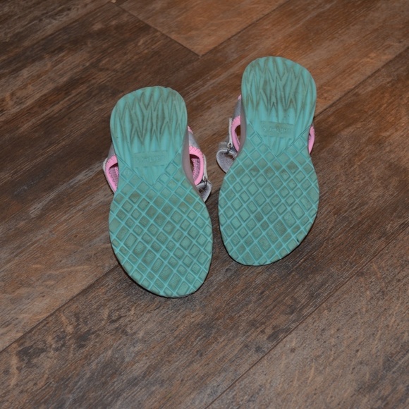 Carter's Unicorn Light-Up Sandel - Picture 7 of 7